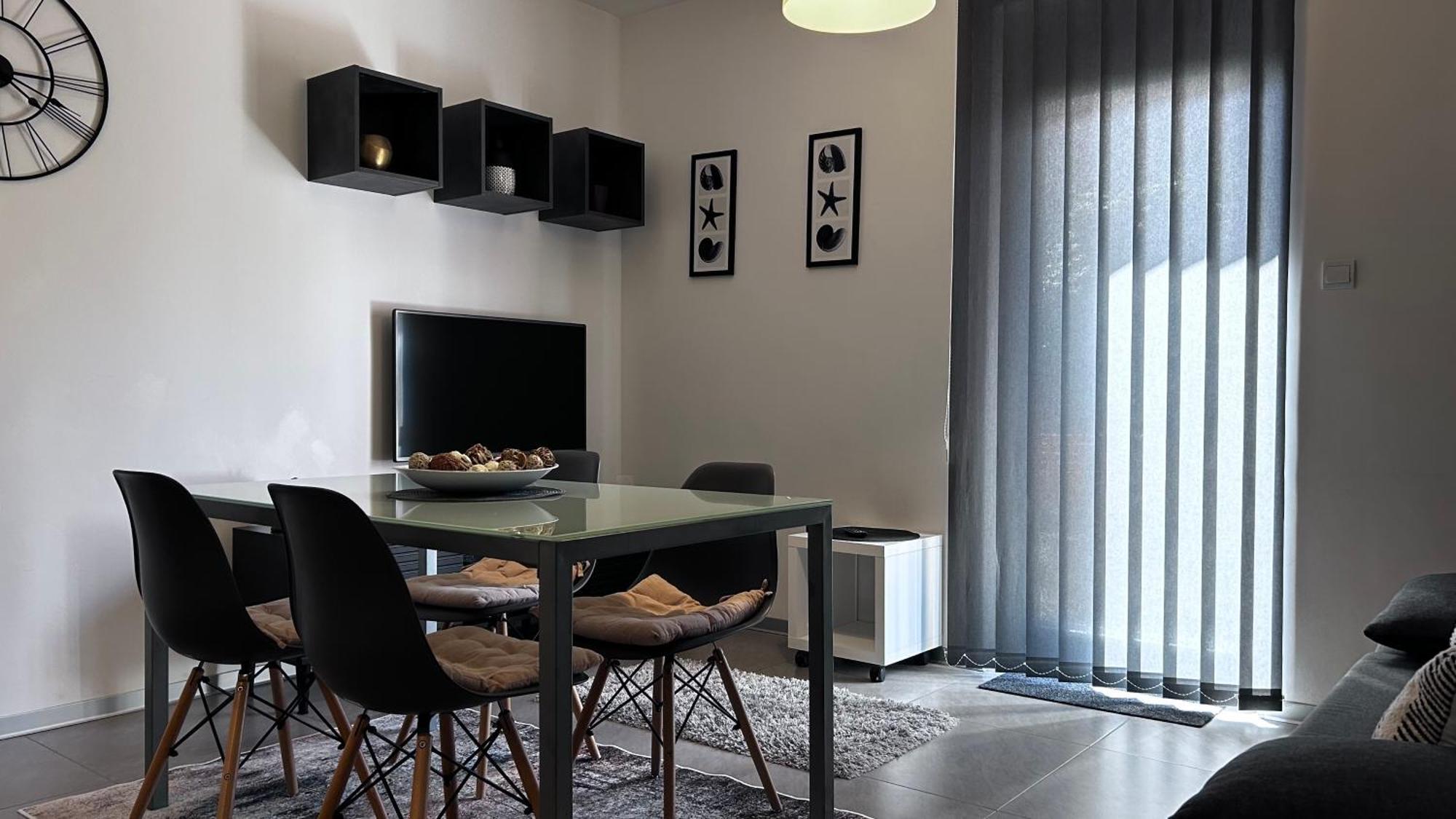 Ivni Apartmani Novigrad  Exterior photo