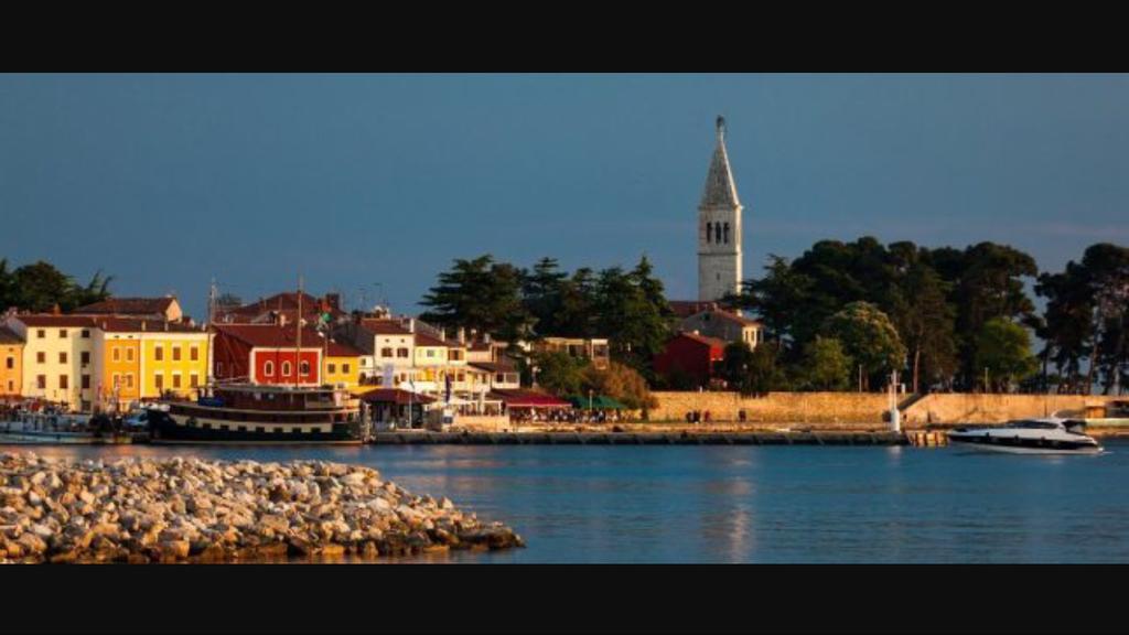Ivni Apartmani Novigrad  Exterior photo